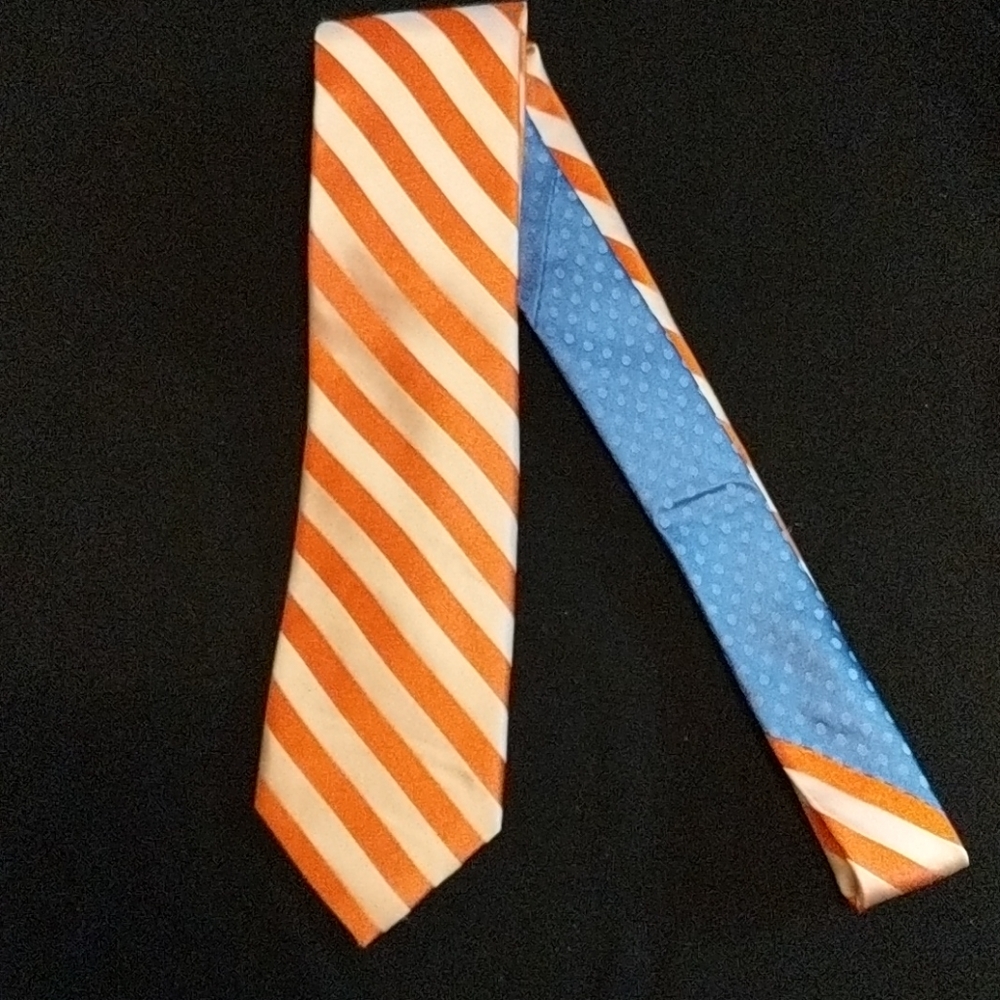 Men's Perry Ellis Portfolio 100% silk tie